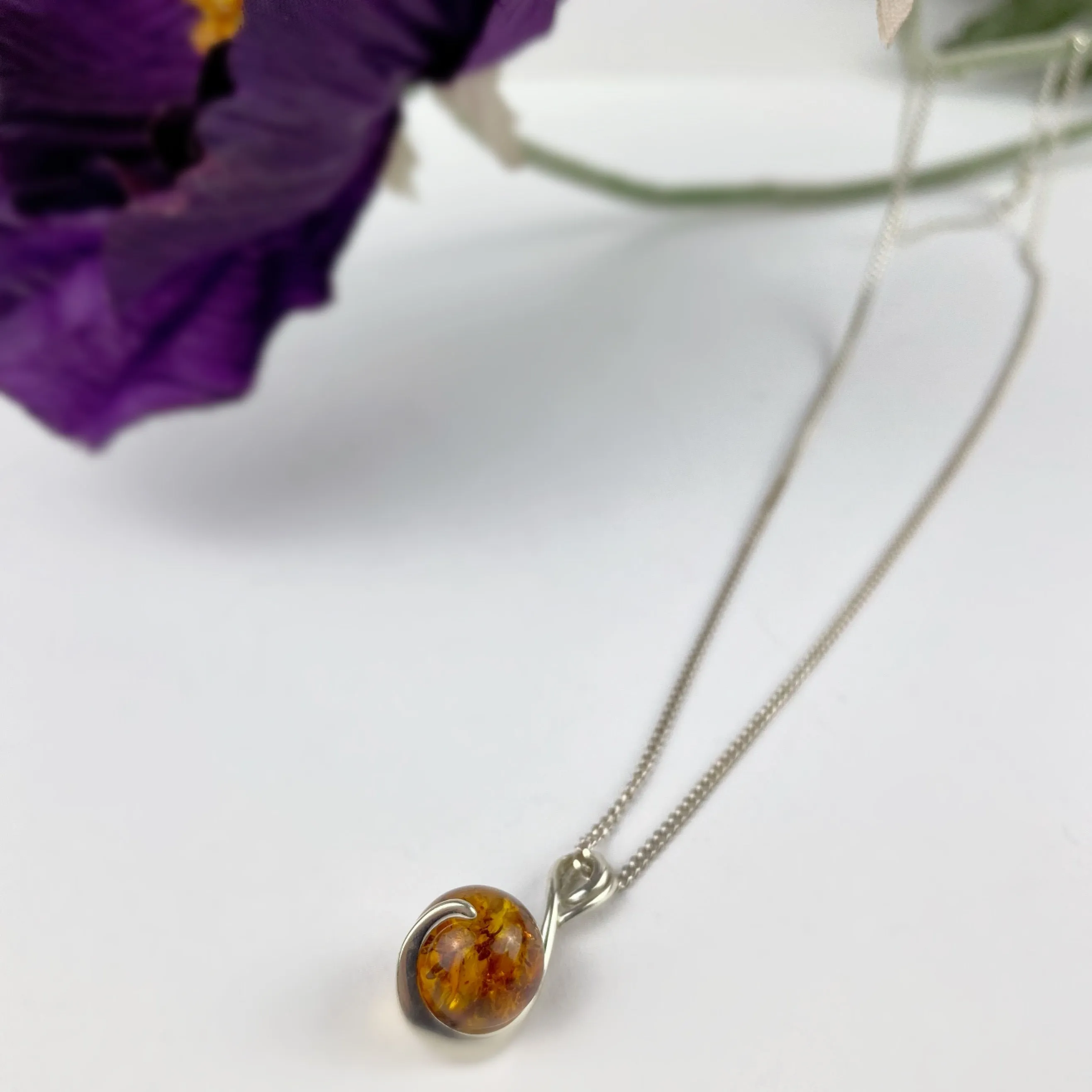 Amber Orb Pendant - VP301