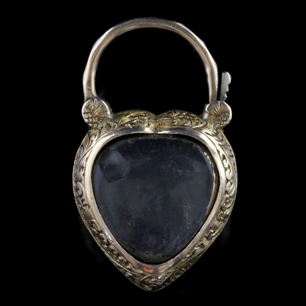 Antique Victorian Heart Pendant Locket Garnet 18Ct Gold Circa 1900