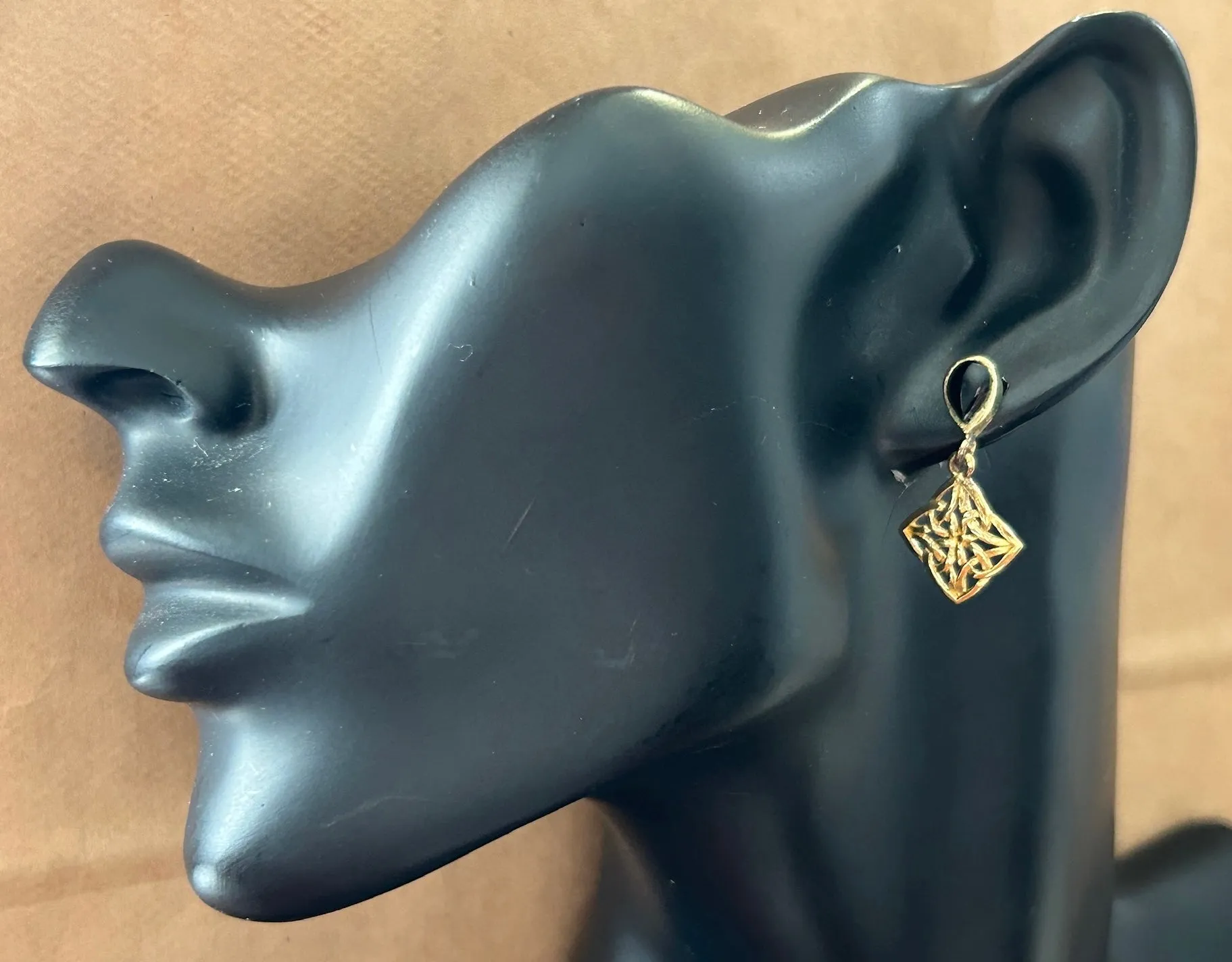 Gold Vermeil over Sterling Silver 925 Pear Shaped Onyx Dangly Drop Earrings