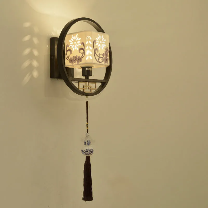 Modern Chinese Fabric Circle Locket 1- Light Wall Sconce Lamp