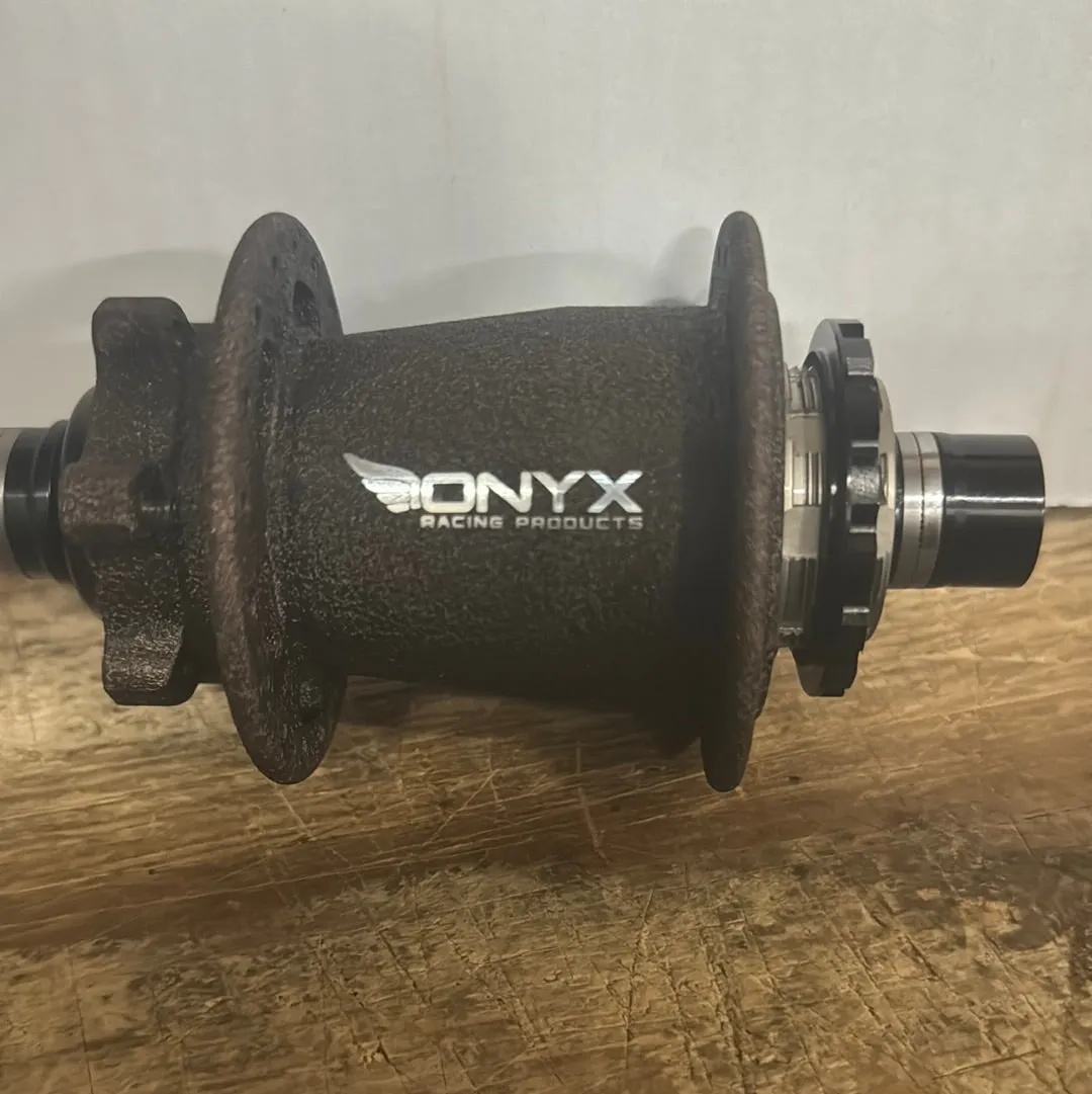 Onyx Hubs Cotm Coffee Ground