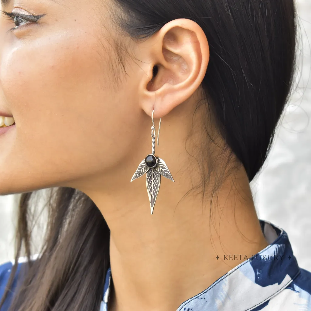 Trio Leafy - Onyx Earrings