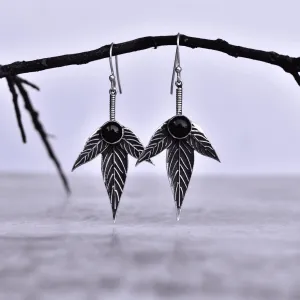 Trio Leafy - Onyx Earrings